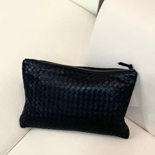보테가베네타 블랙 인트레치아토 클러치 (정품)