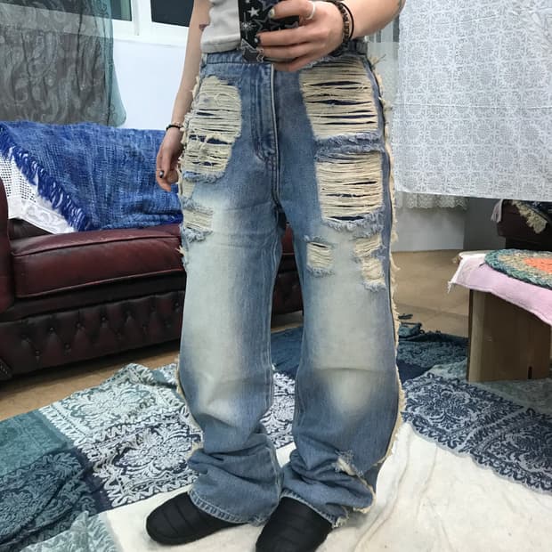 미드나잇무브 디스트로이드 사이드 디테일 데님팬츠 