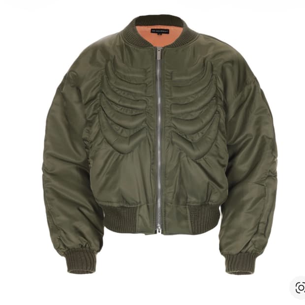 써저리 본 엠보싱 마원 카키 L