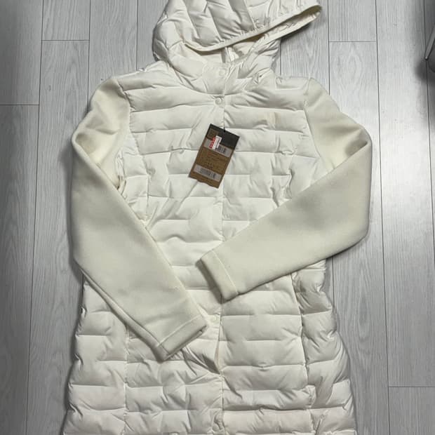 판매) 노스페이스 여성 경량롱패딩 M