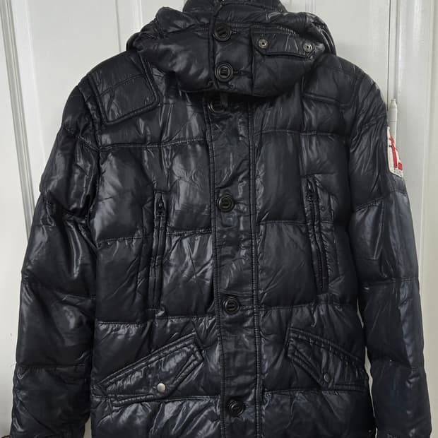 디젤 남성 다운자켓