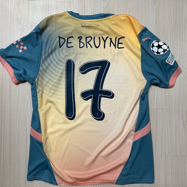 [L] 맨시티 24/25 오아시스 더브라위너 유니폼