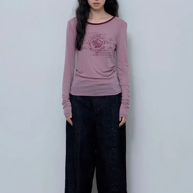 새상품 팬시클럽 슬리브 긴팔 티셔츠