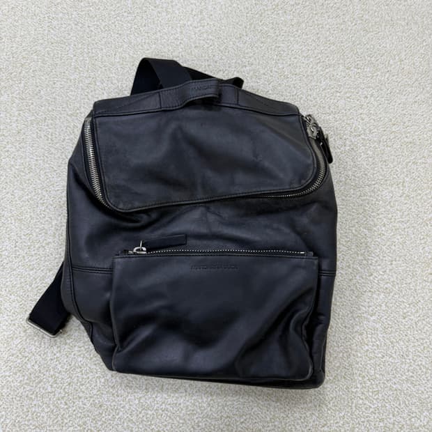 만다리나덕 여성 레더 백팩 0123T2