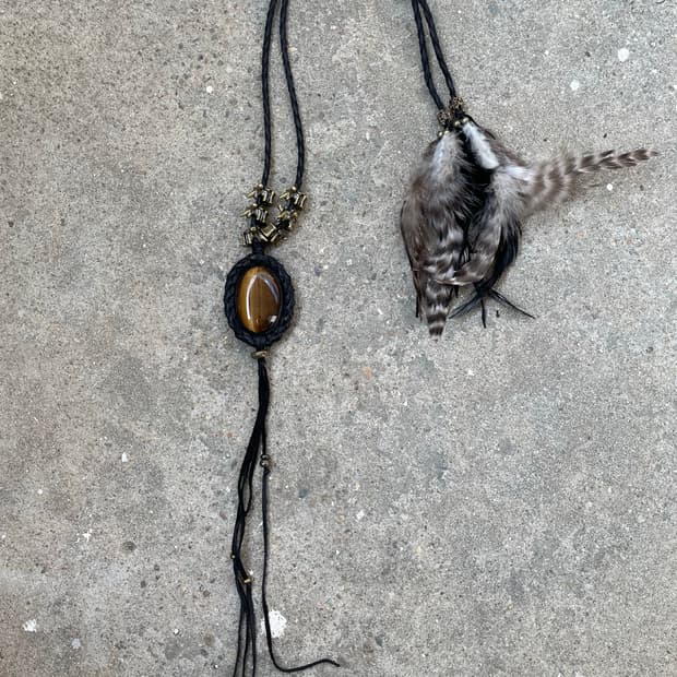 vkei leather necklace