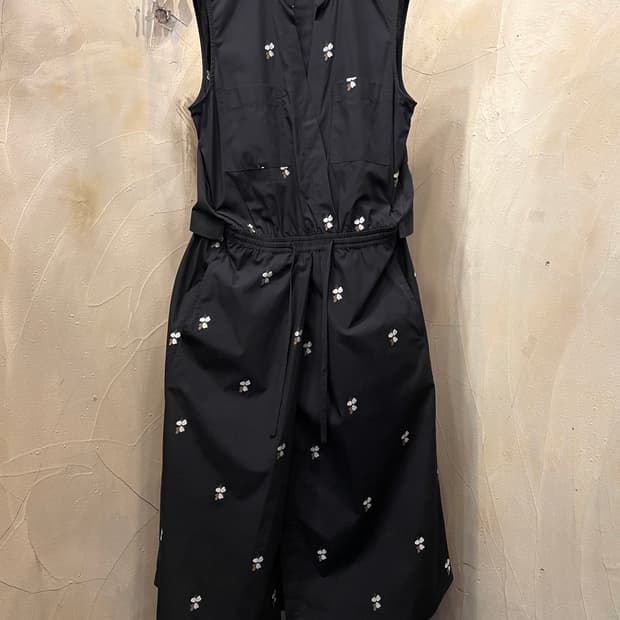 빈스 민소매 원피스 66