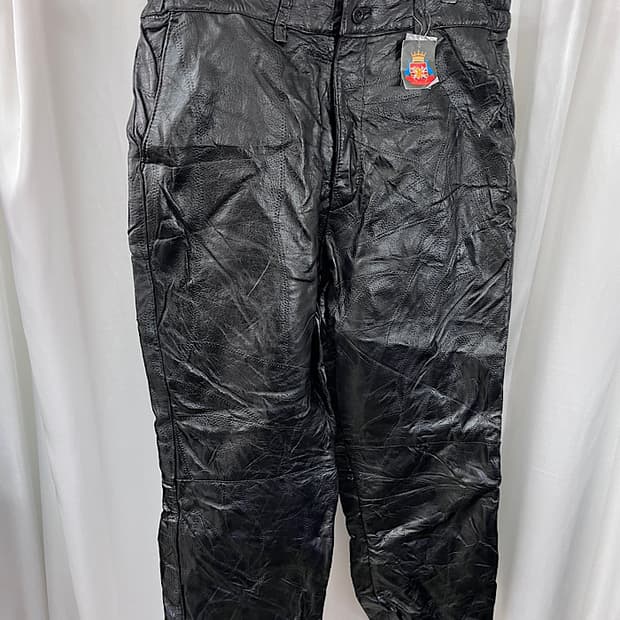 leather pants