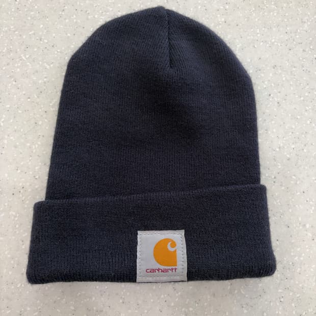 66. 칼하트 비니 네이비