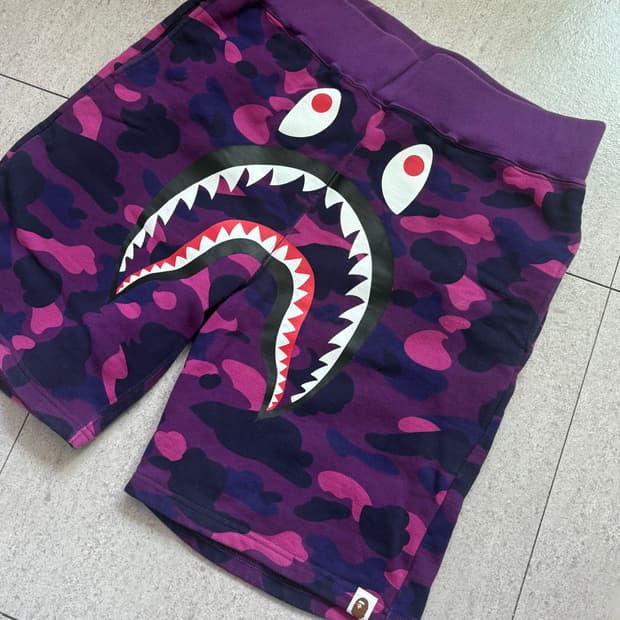 베이프 카모샤크 반바지