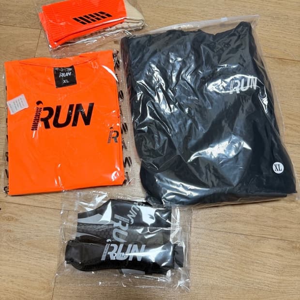 아이런 바람막이 XL /반팔 티셔츠 XL 양말 /무릎보호대/ 발목보호대