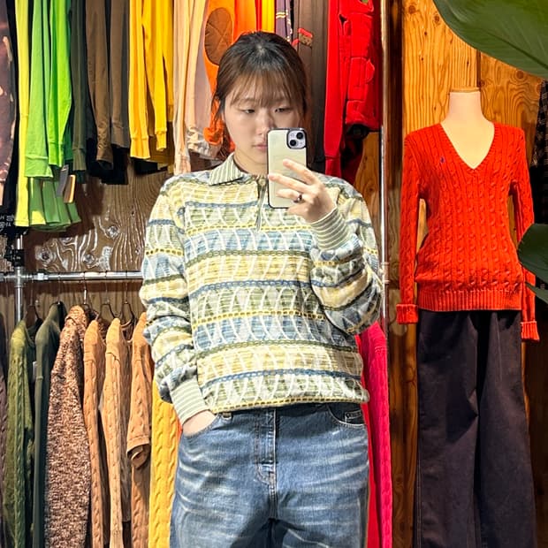 L 미쏘니 스포츠 옐로우 스트라이프 카라 니트