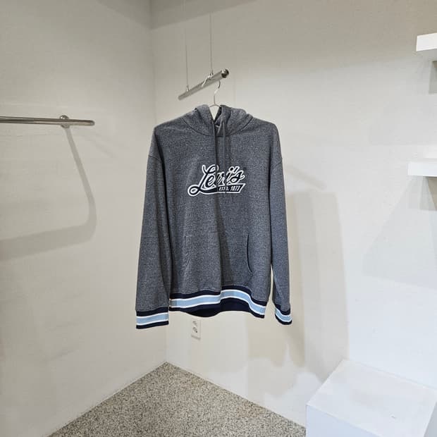 리바이스 로고자수 후드티