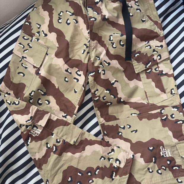fetch 패치 립스탑 카모 팬츠 