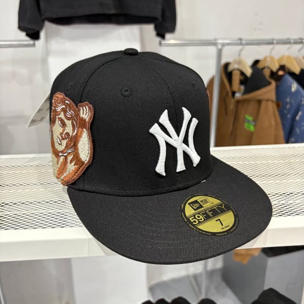 뉴에라 양키즈 59FIFTY 7 볼캡 스냅백