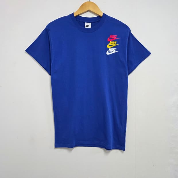 XS 90) 나이키 NSW 멀티스우시 반팔티셔츠 블루