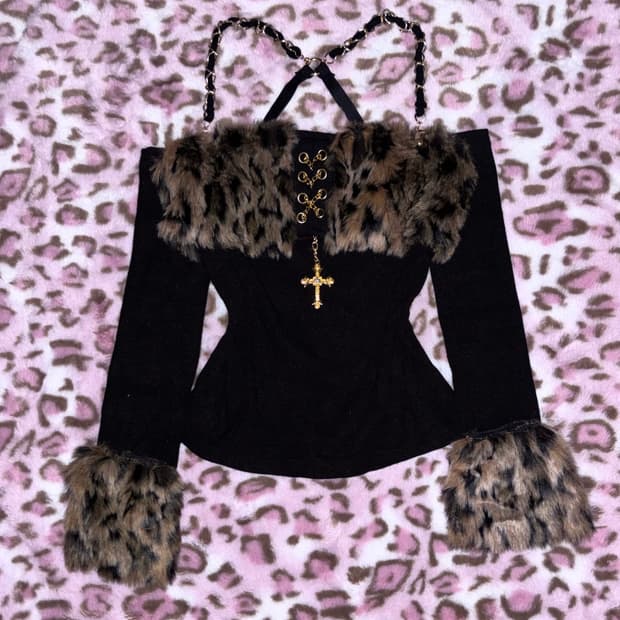 오네갸루 다이아깔 퍼 호피 레오파드 탑 브라운 십자가 큐빅