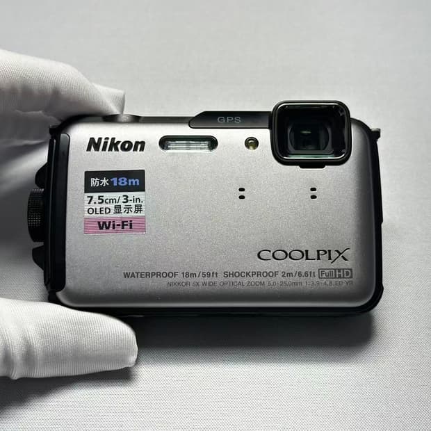 S급 니콘 쿨픽스 aw110 aw100 은색 빈티지 디카