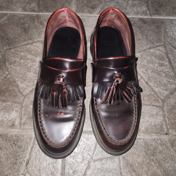 닥터마틴 아드리안 와인