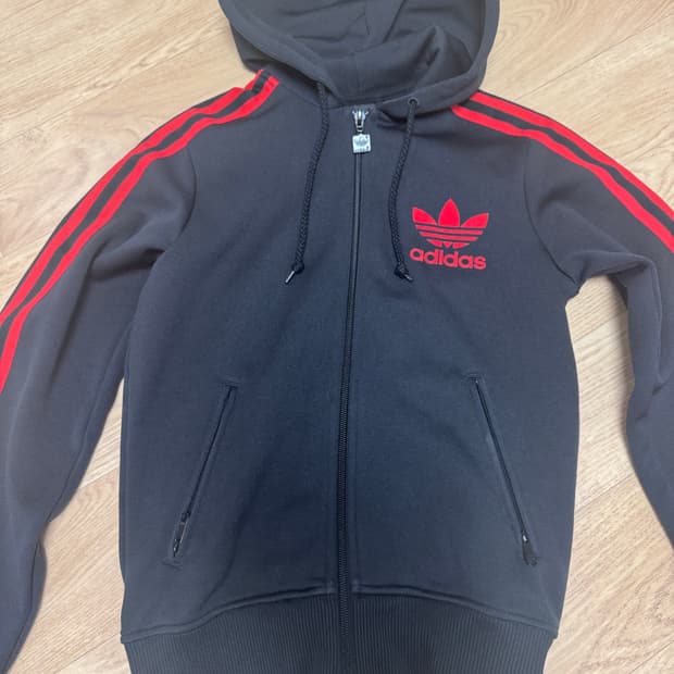 아디다스 유로파 후드집업 검/빨