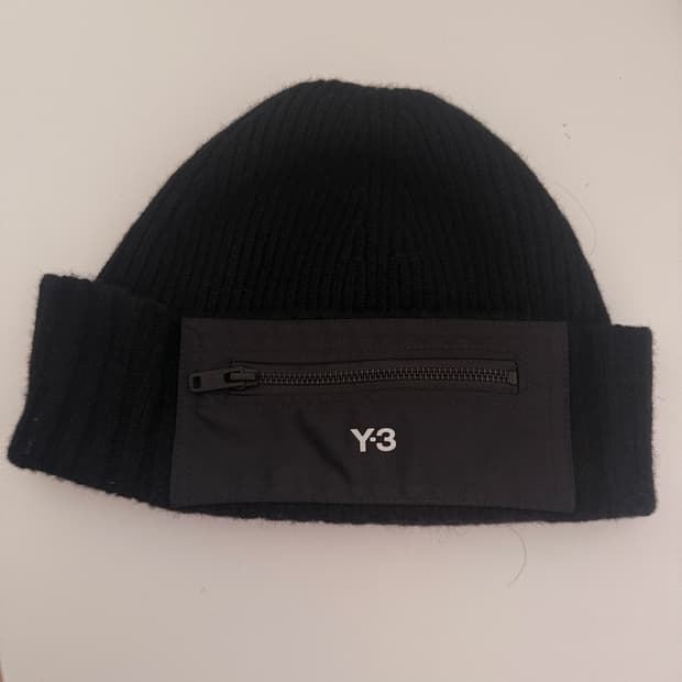 Y-3 리브드 니트 비니