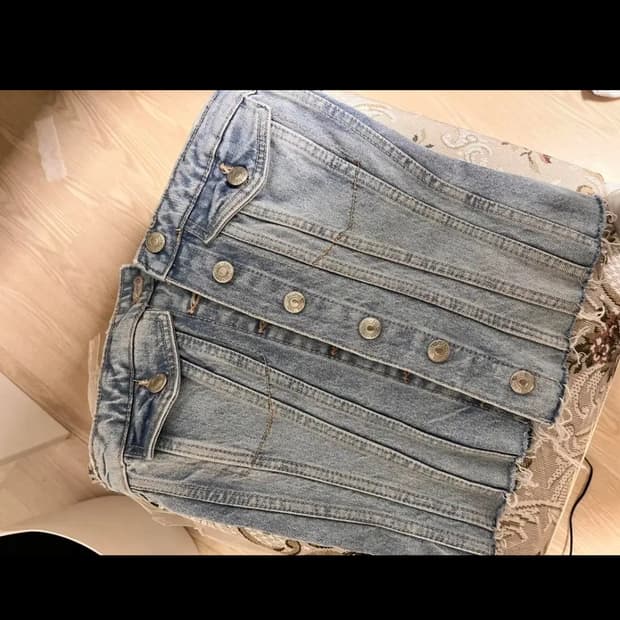 자라 TRF 연청 크롭탑 (44사이즈)