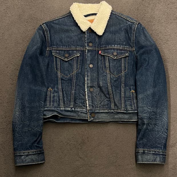 리바이스 쉐르파 크롭 트러커 자켓 처분 