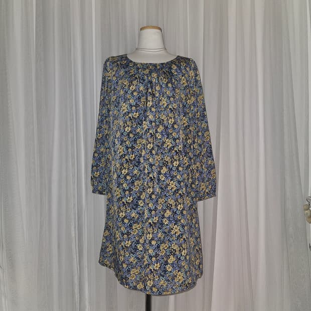Je chichi 빈티지 블루 골드 플라워 패턴 원피스