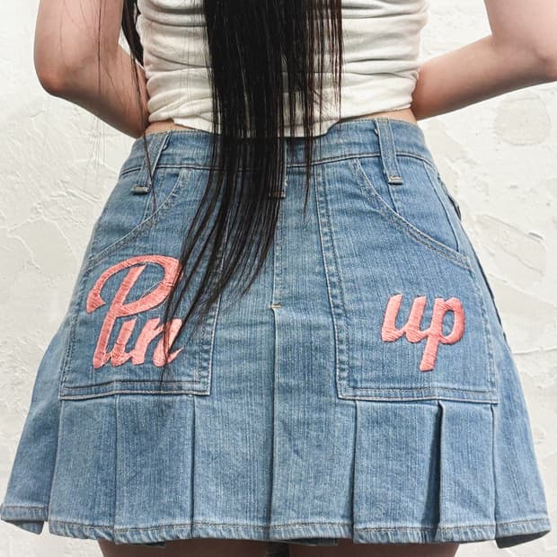 돌체앤가바나 “pin up” 데님 테니스스커트