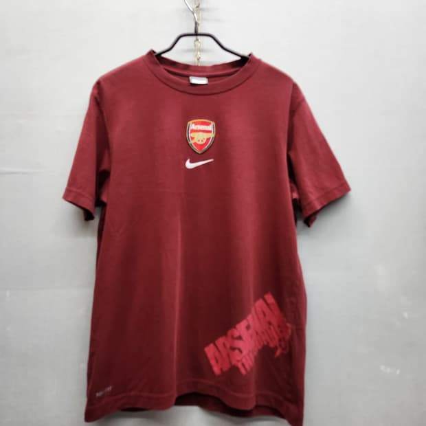 나이키 아스날 유니폼 로고 와펜 반팔티 M(M)