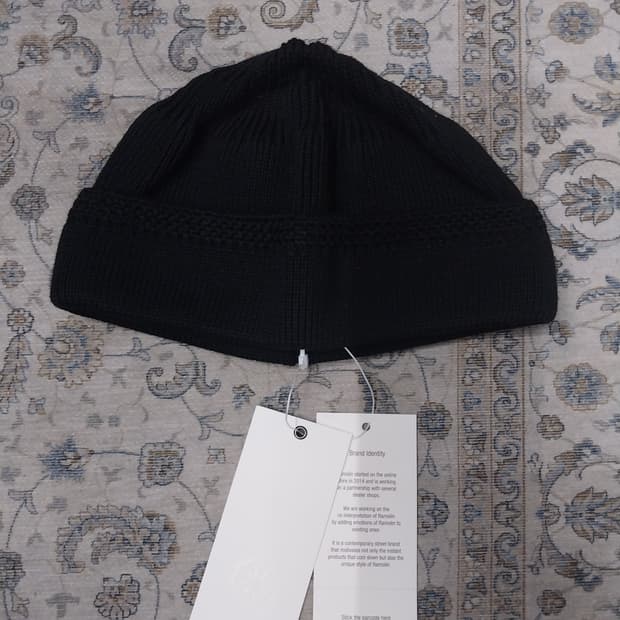 (새상품) 라모랭 로고없는 숏비니 검정 2사이즈 