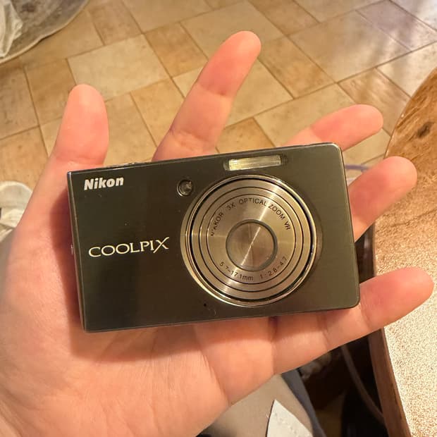 니콘 쿨픽스 s500 / coolpix s500