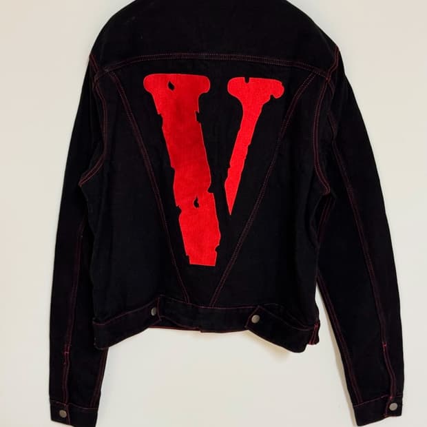 VLONE 브이론 프렌즈 데님 자켓 M사이즈 미판