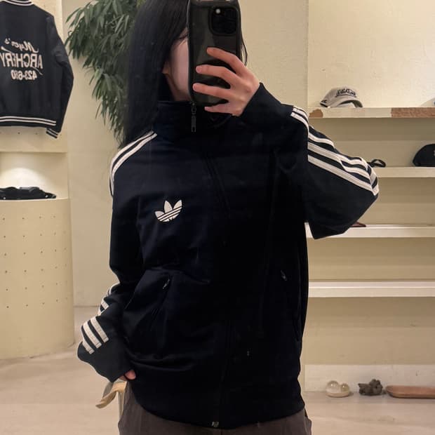 아디다스 파이어버드 블랙 트랙탑 져지 U131