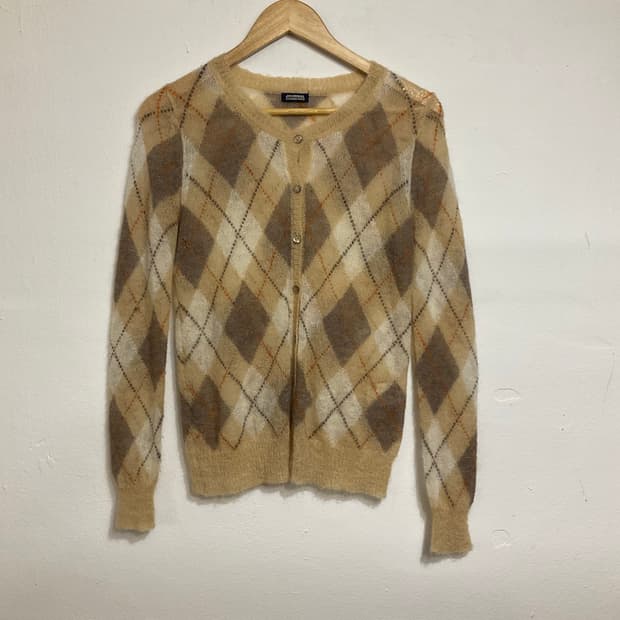 저널 스탠다드 로우게이지 아가일 카라리스 가디건