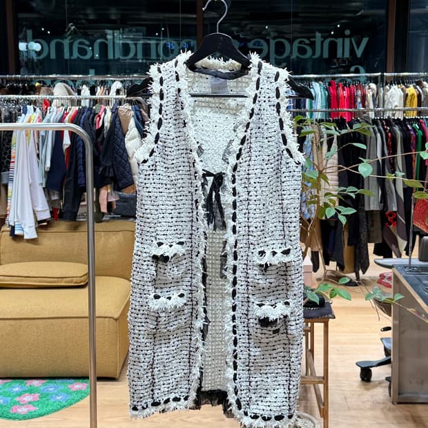 샤넬 화이트 05s 트위드 롱 베스트 자켓 