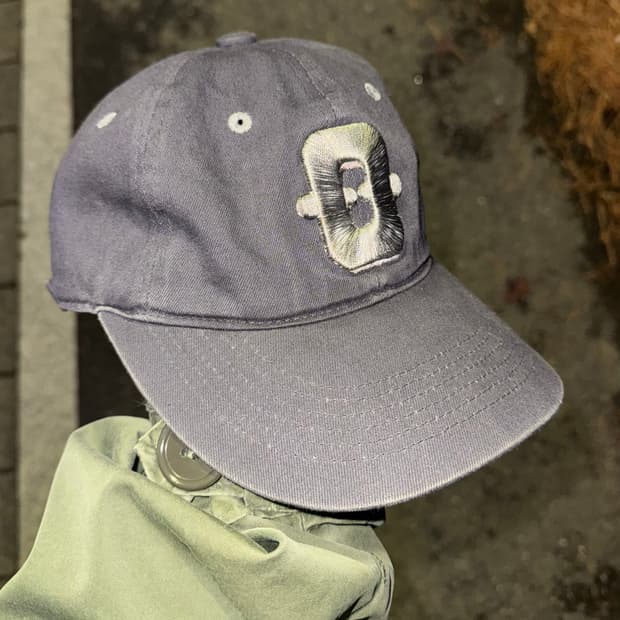 아워실브스 자수 볼캡 워시드그레이