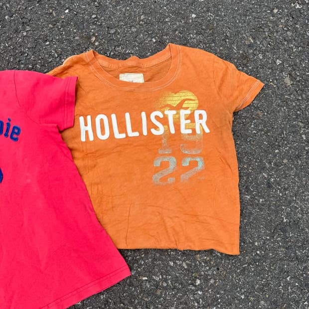 Hollister tee orange