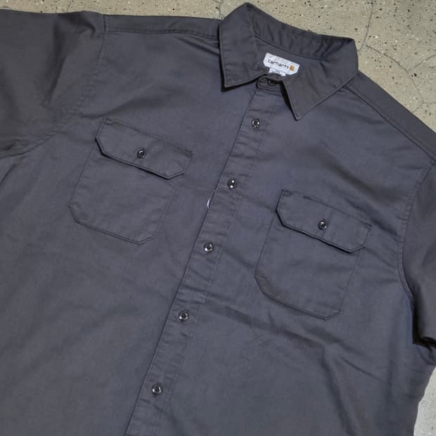 Carhartt 칼하트 차콜그레이 포켓반팔셔츠