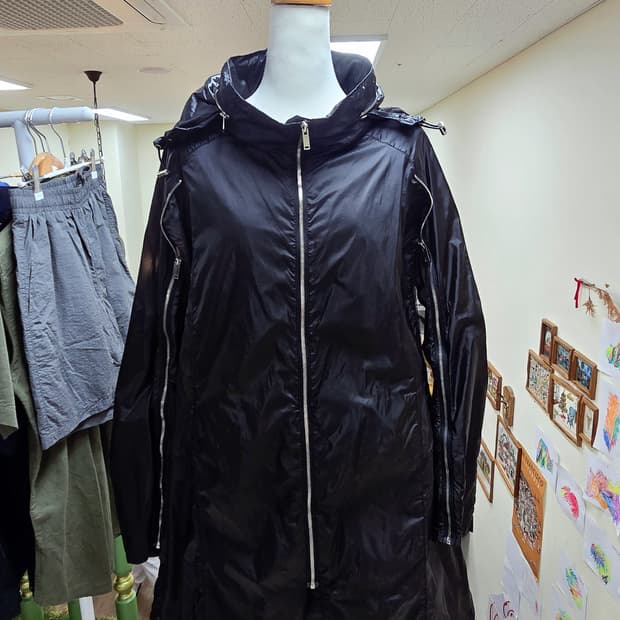 상태최상) 데무 demoo/88-94-165/66사이즈/블랙 후드 바람막