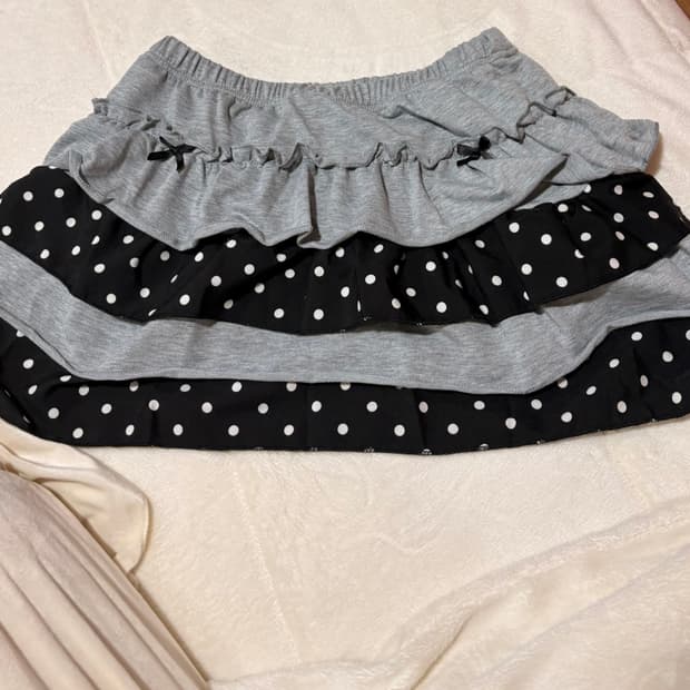 빈티지 도트미니스커트 그레이 / 핀터레스트 핀터깔 