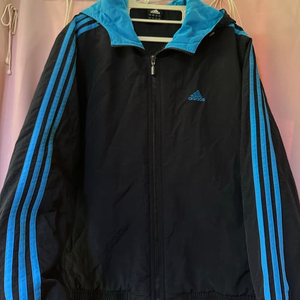 아디다스 올드스쿨 누빔점퍼 아디다스 블랙 블루 삼선 집업 