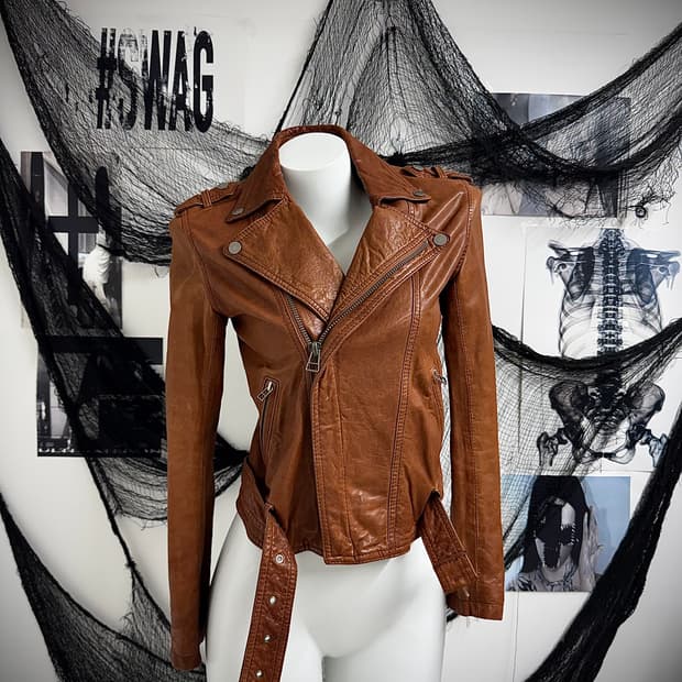 Belt detail real leather jacket