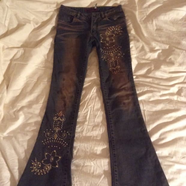 부츠컷 로우라이즈 워싱 스터드 팬츠