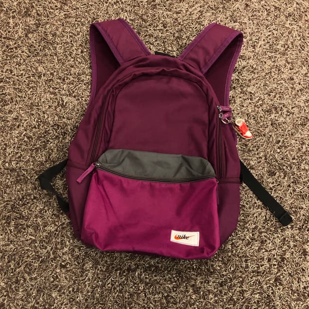 나이키 퍼플 백팩