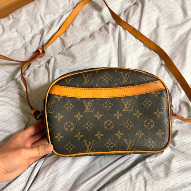 루이비통 모노그램 블로이스 숄더백