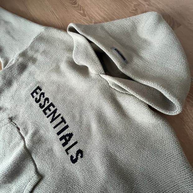 [택포 S]  급처우주매물 에센셜 피어오브갓 니트후디