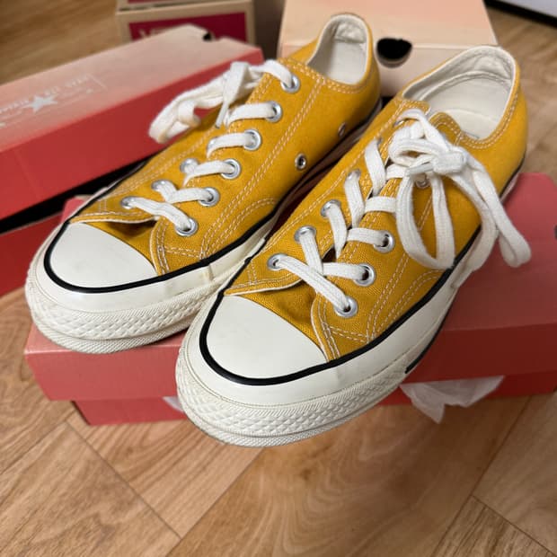 240 컨버스 척테일러 로우 빈티지 썬플라워