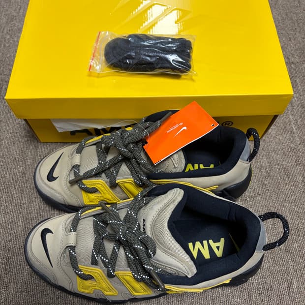 [275] 나이키 앰부쉬 업템포 로우