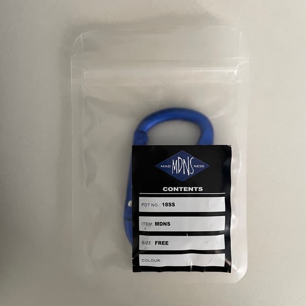 White Mountaineering 카라비너