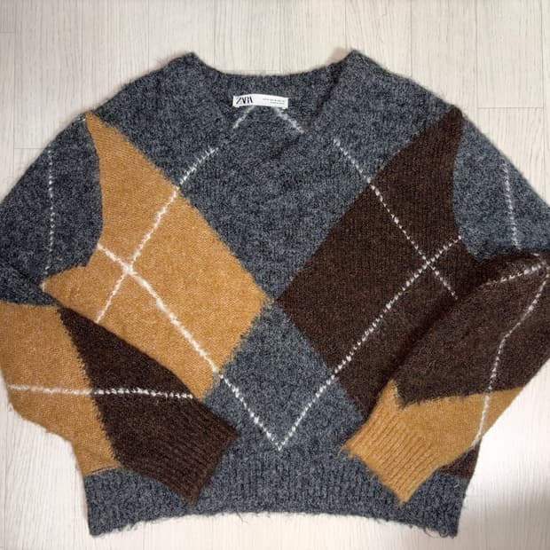 자라 아가일 패턴 니트